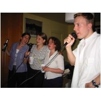 Daniel and his background singers performing live at the Birthday Party 2003